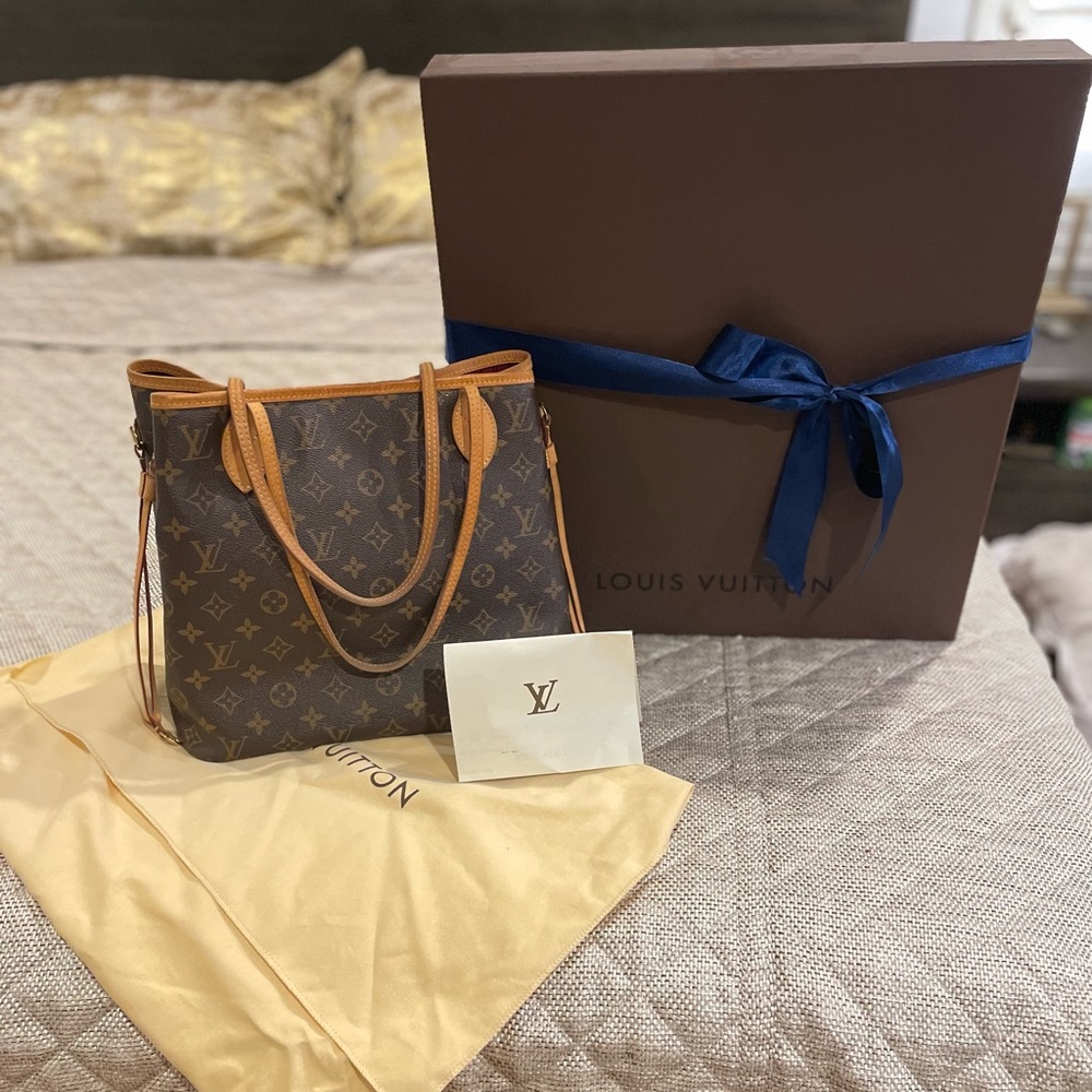 Authentic Louis Vuitton Neverfull MM